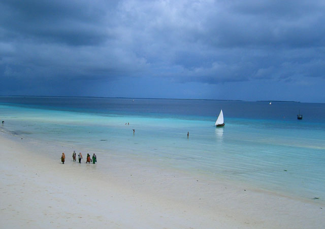 The smell of exotic spices, the calm turquoise waters and the echoes of the call to prayer set my soul at ease on the Indian Ocean island of Zanzibar.